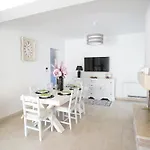 בית נופש Trullo Lantane *