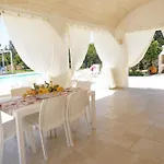 Trullo Lantane בית נופש