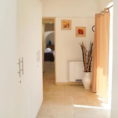 Feriehus Trullo Lantane